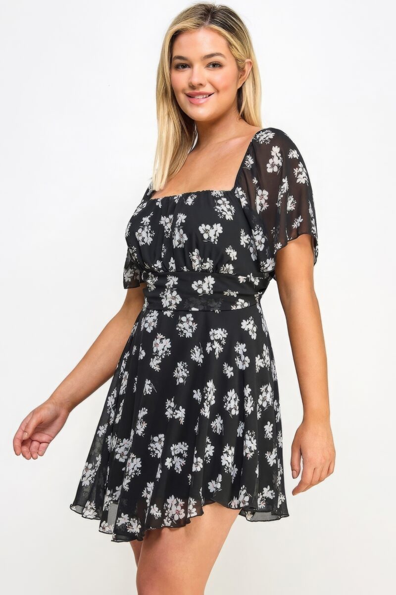 Plus Size Floral Chiffon Dress - Image 5