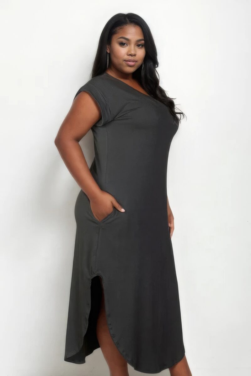 Plus Size Hidden Pocket Batwing Sleeve V Neck Long Dress - Image 3