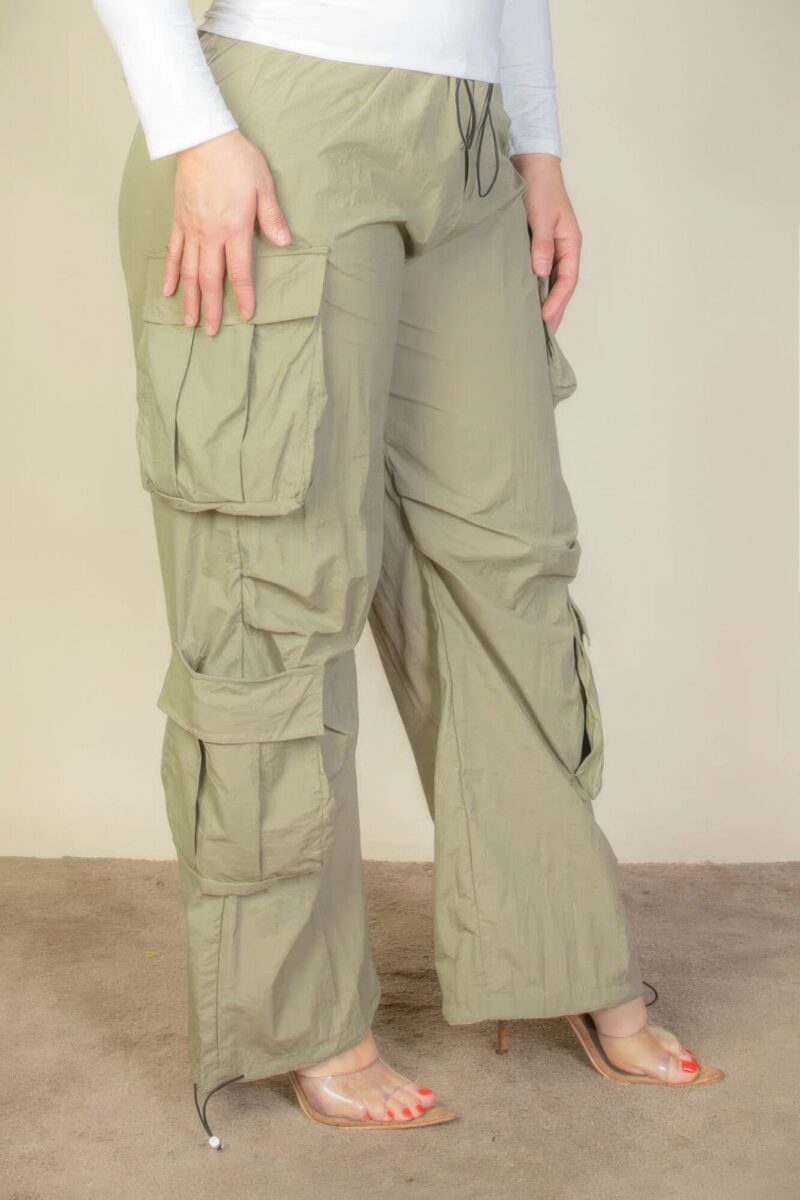 Plus Size Flap Pockets Drawstring Ruched Parachute Pants - Image 3