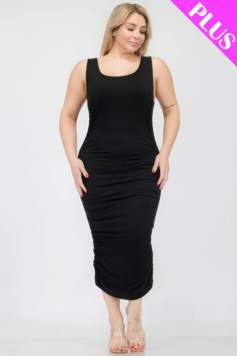 Plus Size Square Neck Ruched Bodycon Midi Dress - Image 16