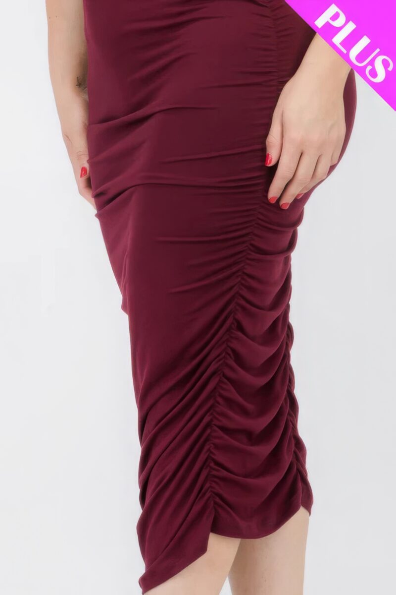 Plus Size Square Neck Ruched Bodycon Midi Dress - Image 14