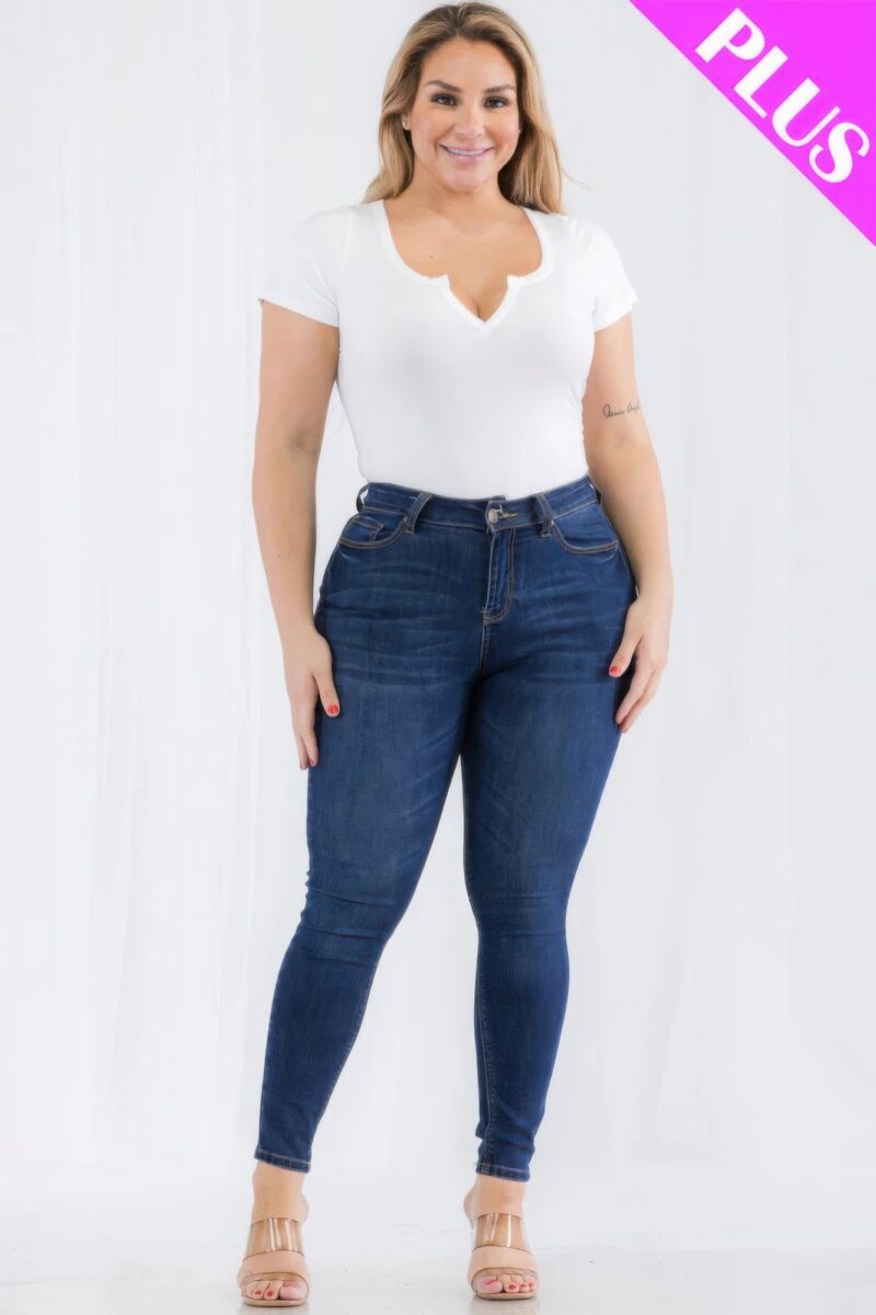 Plus Size Casual Split Neck Solid Short Sleeve Bodysuit - Image 3