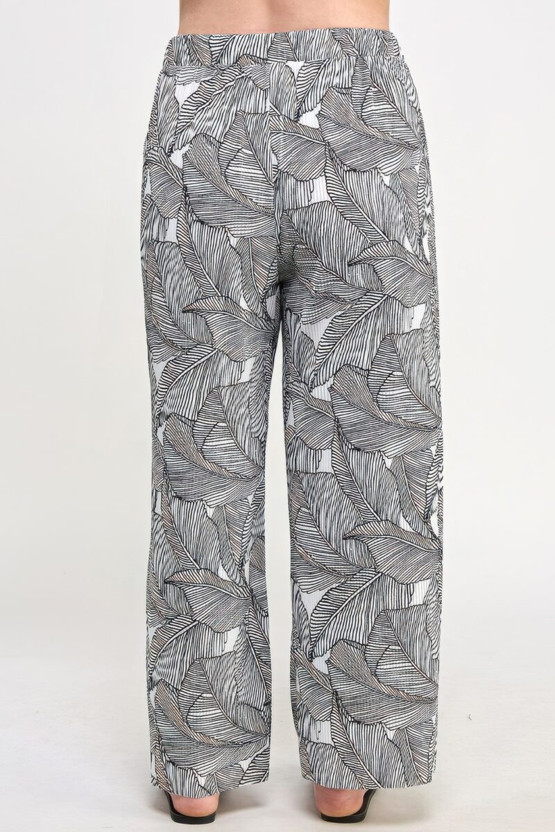 Plisse Palm Print Pants - Image 5